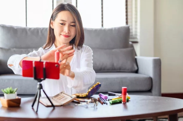 一對(duì)一視頻直播APP的盈利模式是什么？